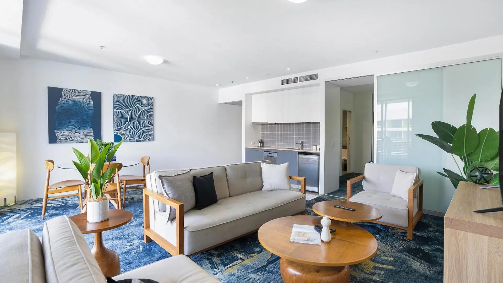 Central Haven Couples Retreat At Harbour Lights Cairns Apartament